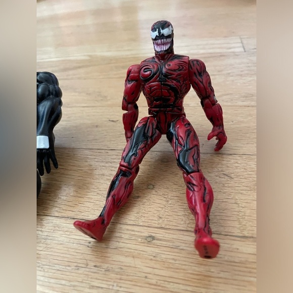 Marvell comics figurines vintage Spider Man, marvel legends venom & Bucky - Picture 2 of 7